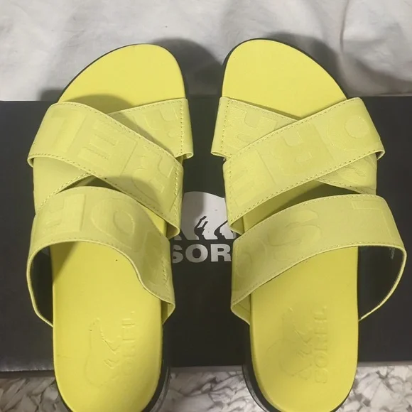 NWT Sorel Roaming yellow strap platform sandals - Picture 6 of 12